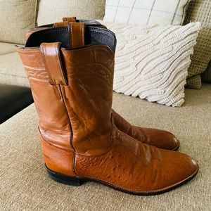 Justin Smooth Ostrich Half quill Almond Toe Ropers Size 14E Color: Cognac